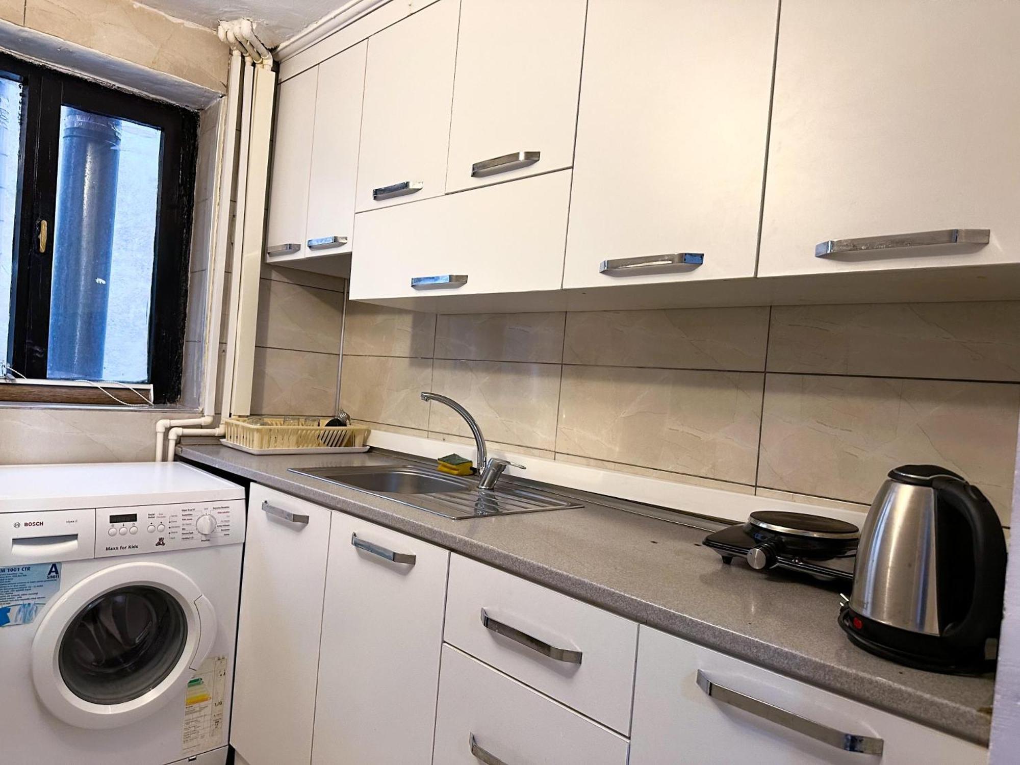 Tanya Apartment Istanbul Bagian luar foto